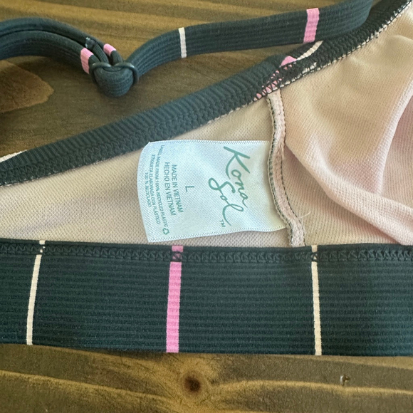 Kona Sol Women's Navy Blue Pink Stripe Triangle Bikini Top L Adjustable Bra - Picture 2 of 4